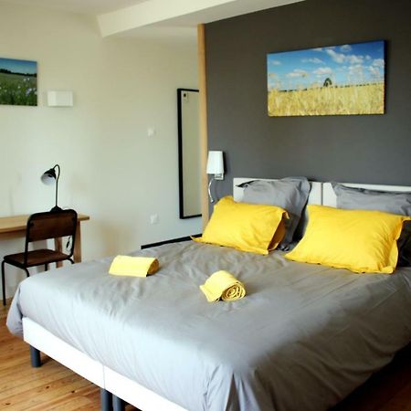 Safraniere De La Venelle Du Moulin Bed & Breakfast Jort Ngoại thất bức ảnh